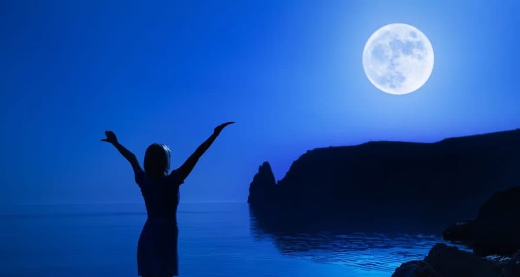 Luna del Castor: la luna llena de noviembre que invita a soltar y prepararse para renacer