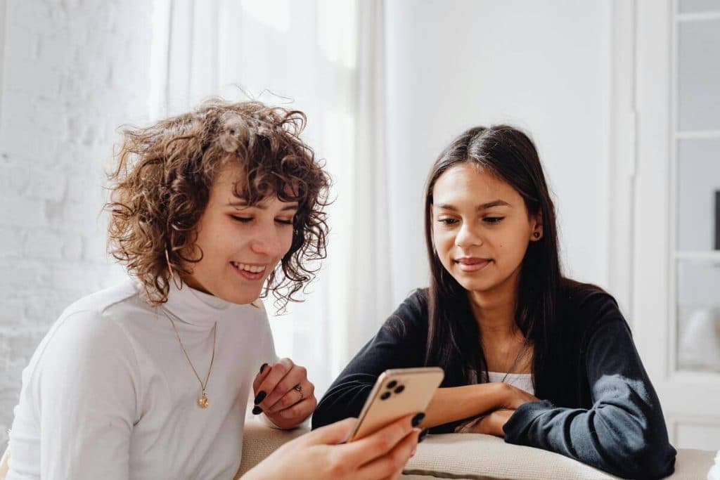 Cinco apps que toda mujer debe tener en su teléfono