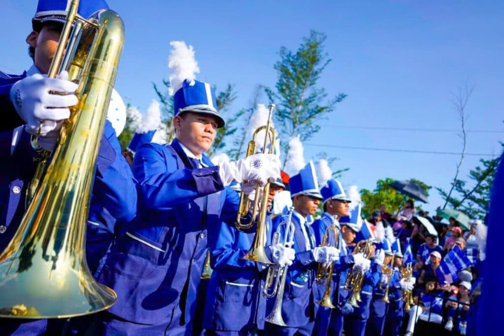 Las canciones más emblemáticas en los desfiles cívicos de independencia en El Salvador