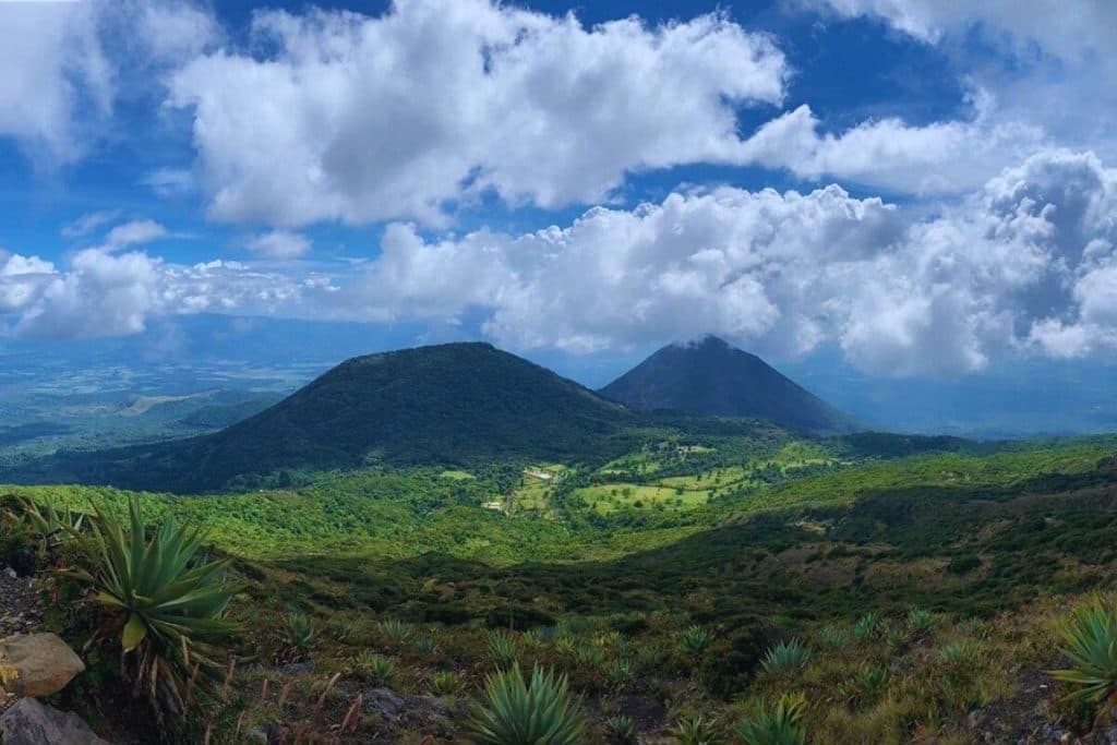 De volcanes a pasarelas: un fin de semana donde El Salvador lo tiene todo