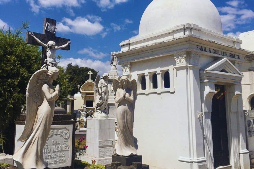 Ranking de los cementerios más populares de El Salvador
