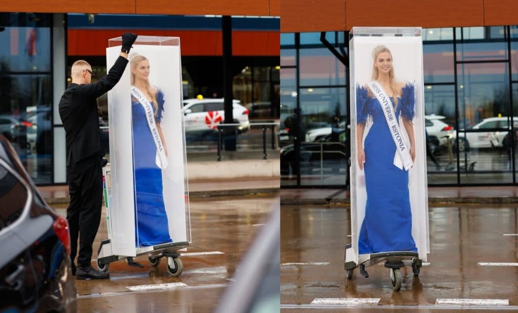 Miss Universo Estonia sorprende al llegar en una caja de cristal como una Barbie humana