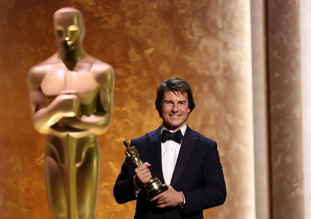 Tom Cruise recibe Óscar honorario por su trayectoria
