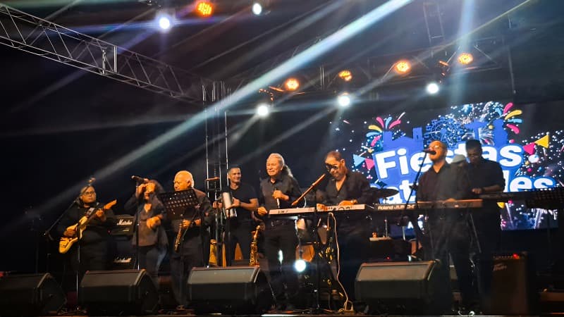 La Vieja Fiebre, una de las agrupaciones musicales más versátiles de El Salvador
