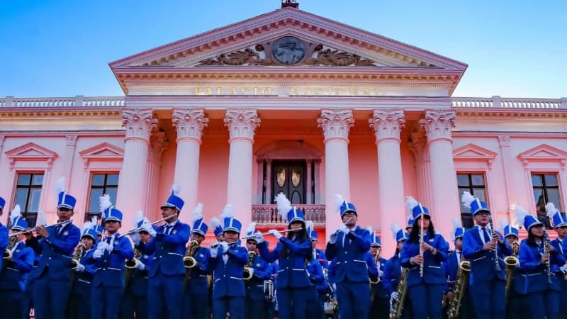 Desfile de Año Nuevo llenará de música y color el Centro Histórico el 1 de enero