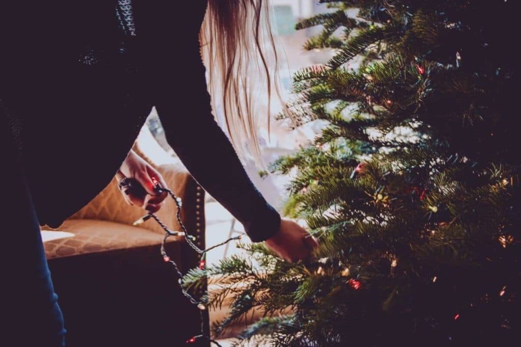 ¿Cuándo y cómo debo quitar los arreglos navideños del hogar?
