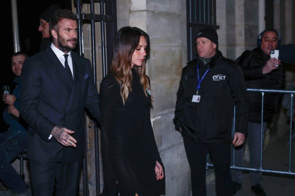 Victoria Beckham, condecorada en Francia en medio de sus problemas familiares