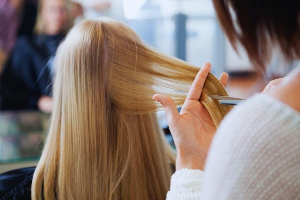 ¿Conviene cortarse el pelo en enero 2026? Mitos, verdades y mejores días para hacerlo