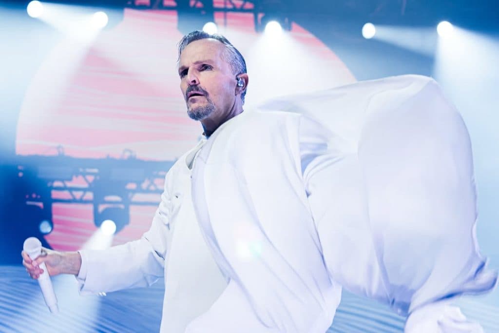 Miguel Bosé listo para su concierto este 7 de mayo en El Salvador