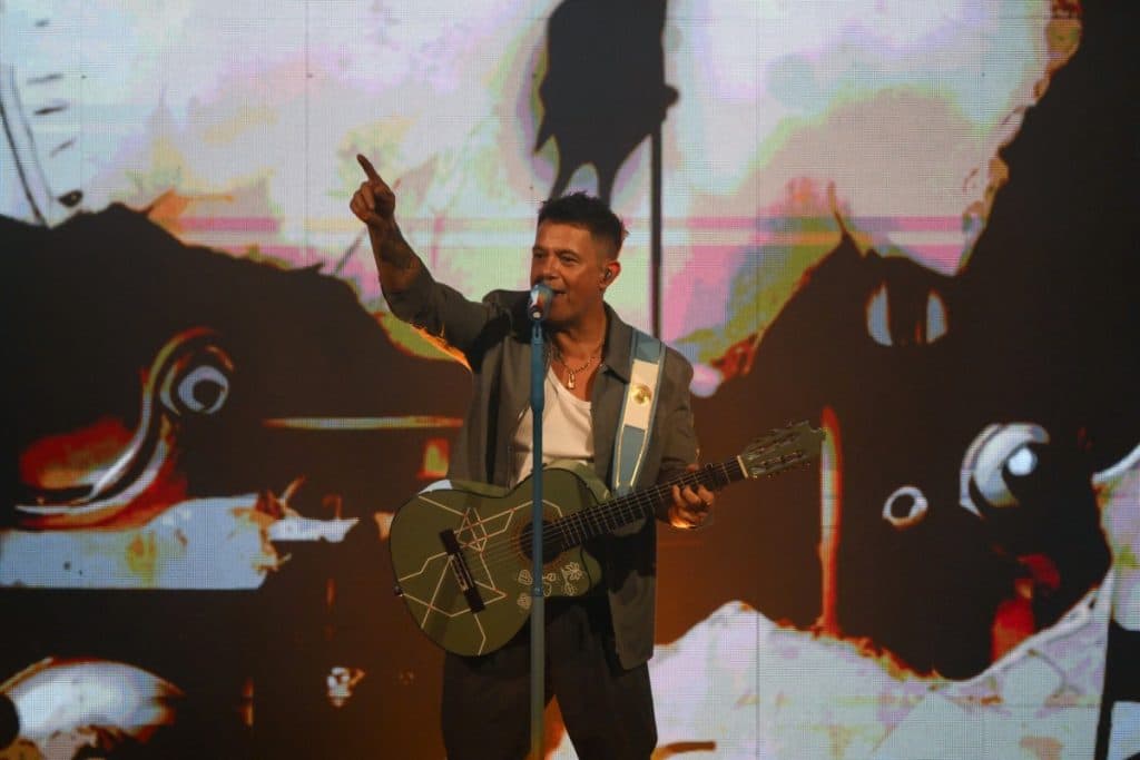 Alejandro Sanz regresa a El Salvador con su «¿Y Ahora Qué +?» tour