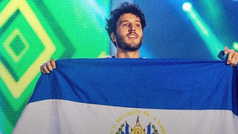 Sebastián Yatra cantará hoy en el Complejo Estadio Cuscatlán