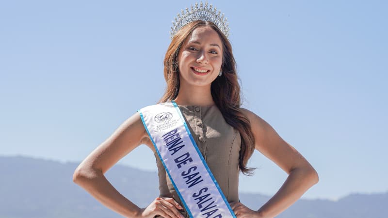 Esta es la historia de Melanie Cortez, la reina de las Fiestas Agostinas de San Salvador Centro 2026