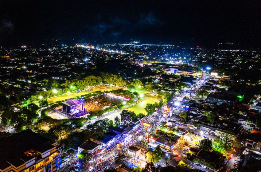  San Miguel se prepara para su anual carnaval