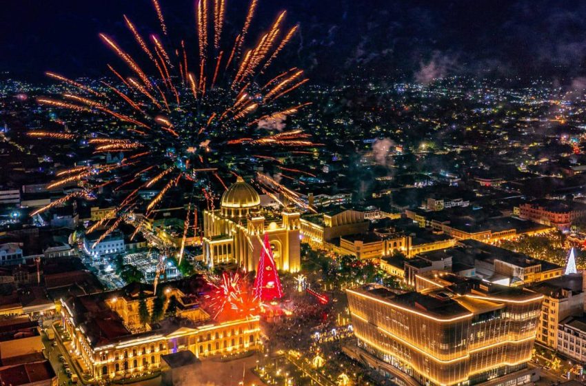  Villa Navideña del Centro Histórico de San Salvador, entre las 20 mejores del mundo