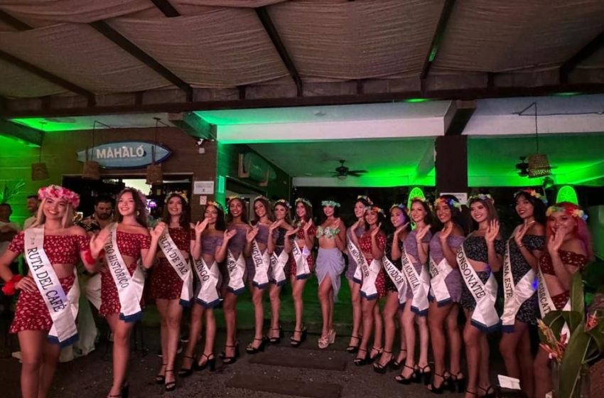  Aspirantes a Miss Turismo 2024 disfrutan de las olas y el calor de Surf City