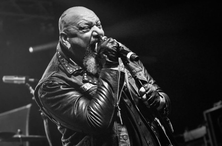  Muere primer vocalista de Iron Maiden, Paul Di’Anno