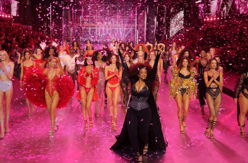  Las alas del Victoria’s Secret Fashion Show se abrieron en New York