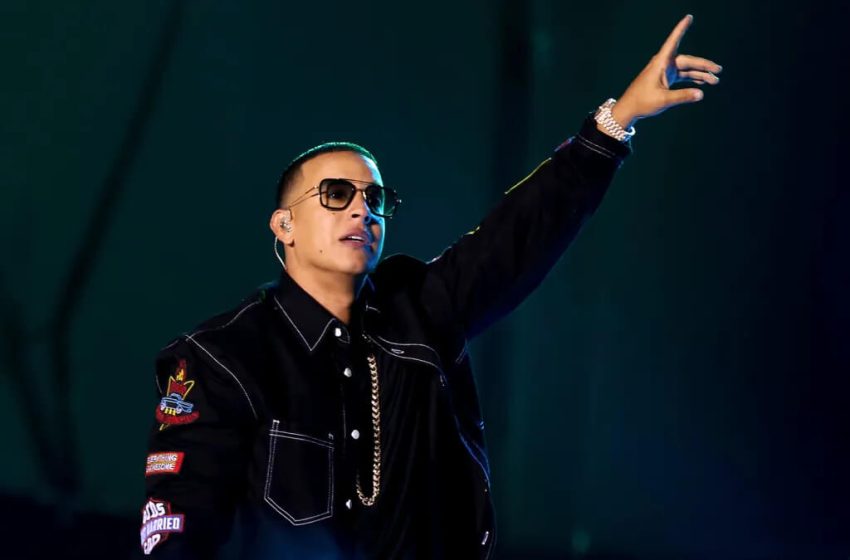  Daddy Yankee regresa a El Salvador para participar en un evento religioso