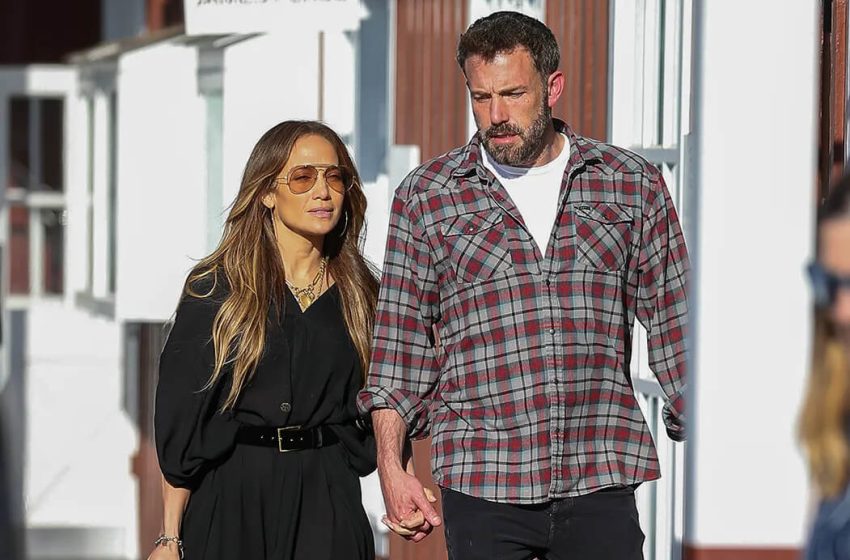  Jennifer López y Ben Affleck recuperan su estatus civil de solteros