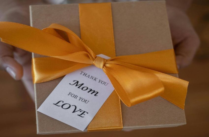  Regalos tecnológicos para mamá: 7 gadgets ideales para sorprenderla en su día