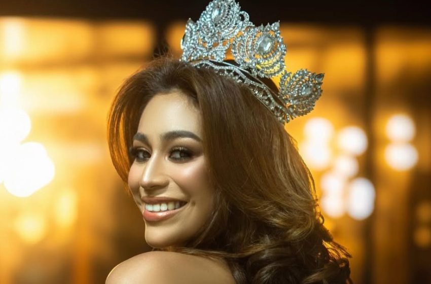  La salvadoreña Leslie Hasbún viaja a Aruba para competir en Miss Turismo Mundial
