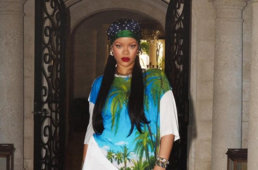  Rihanna regresa a la música y lo hace con «Friend of Mine», tema de la película «Los Pitufos»