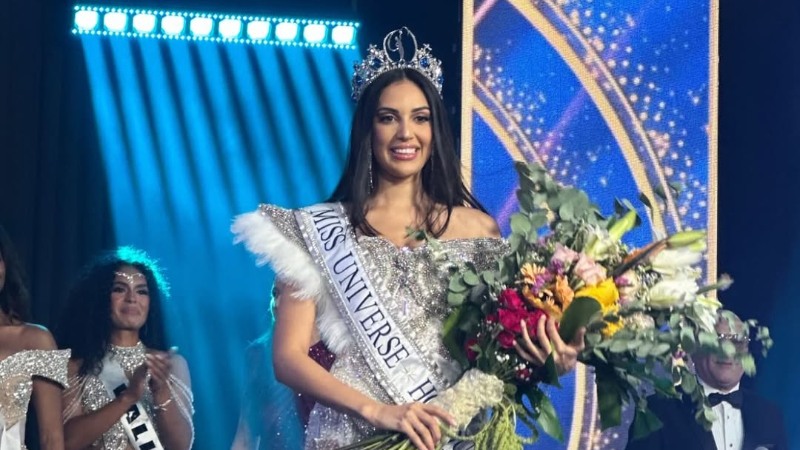 Alejandra Fuentes es la nueva Miss Universo Honduras 2025