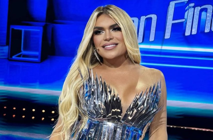  Wendy Guevara afirma que un hombre quiso comprar un vehículo con su nombre