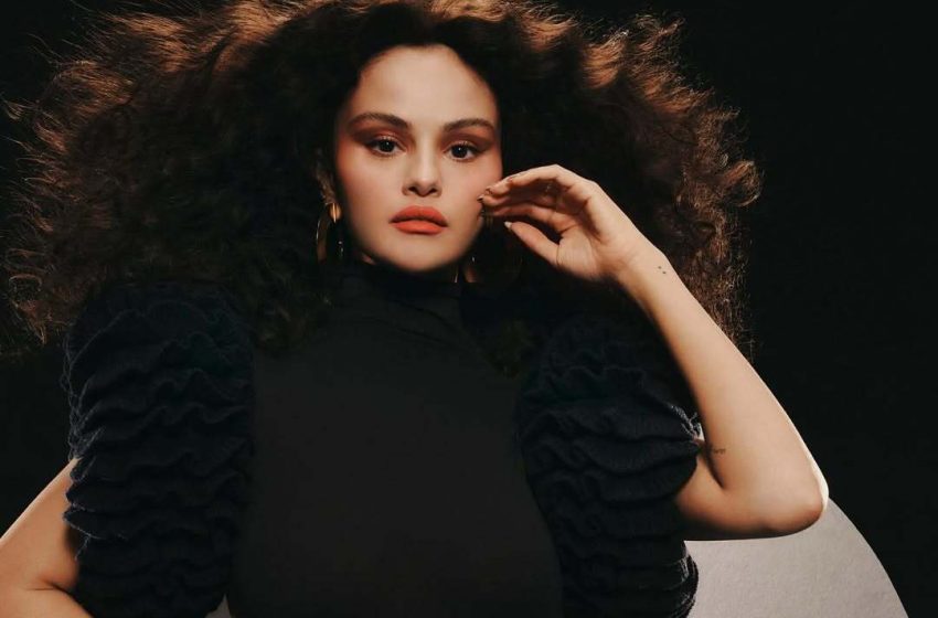  Selena Gómez deslumbra en portada de Allure a días de su boda