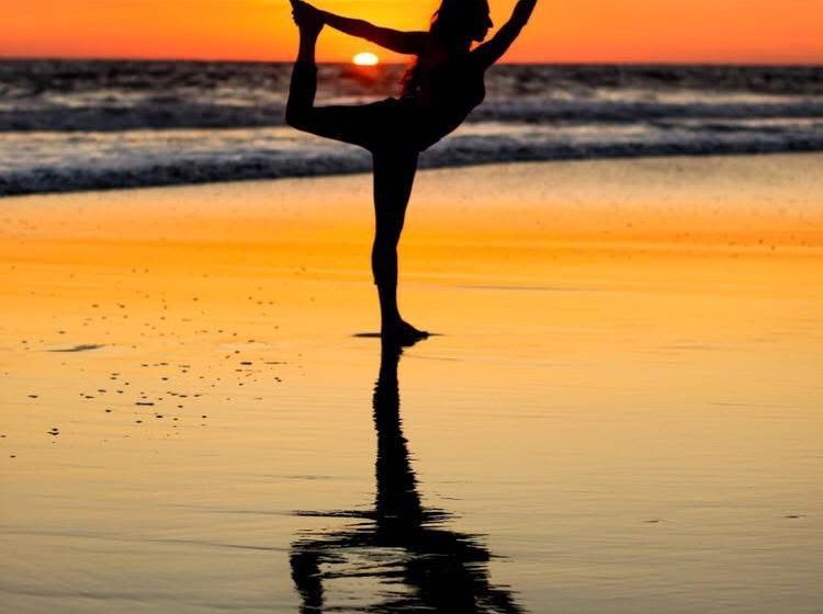  Escapadas para el alma: Lugares en El Salvador para meditar y practicar yoga al aire libre