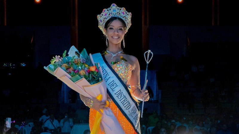 Soyapango coronó a la reina de sus fiestas patronales