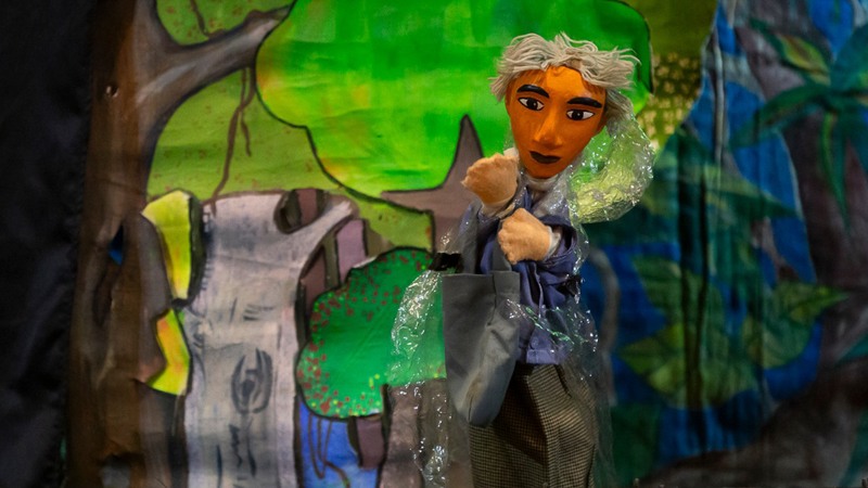 La obra infantil "El hombre con hacha" aterriza en el Centro Cultural de España en El Salvador