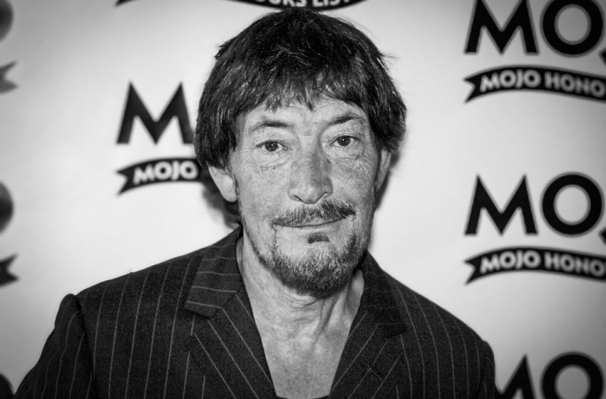  El cantante británico Chris Rea murió a los 74 años