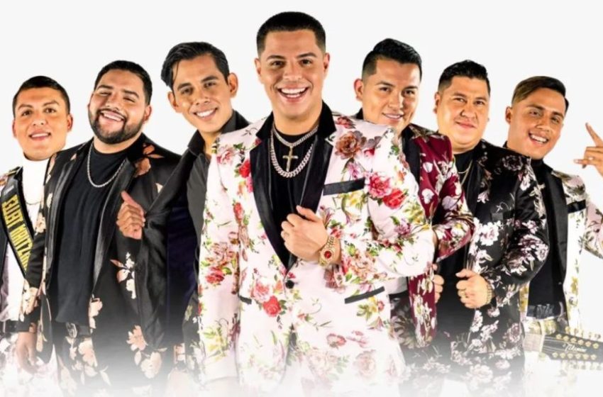  Grupo Firme regresa a El Salvador en 2026