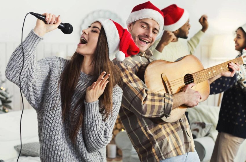  Top 10 de canciones para tu noche de karaoke navideña