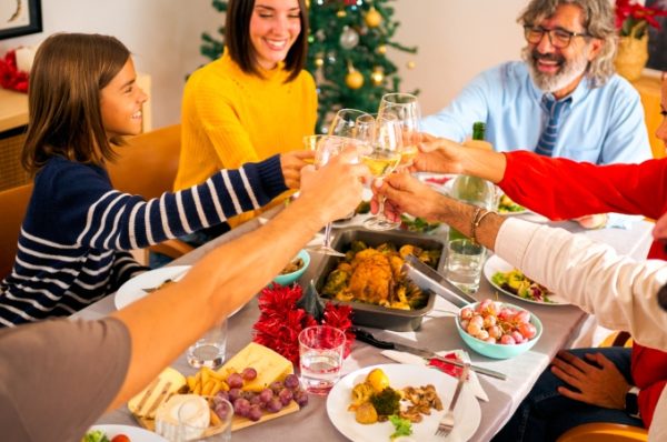 Consejos clave para disfrutar una Navidad segura y llena de amor
