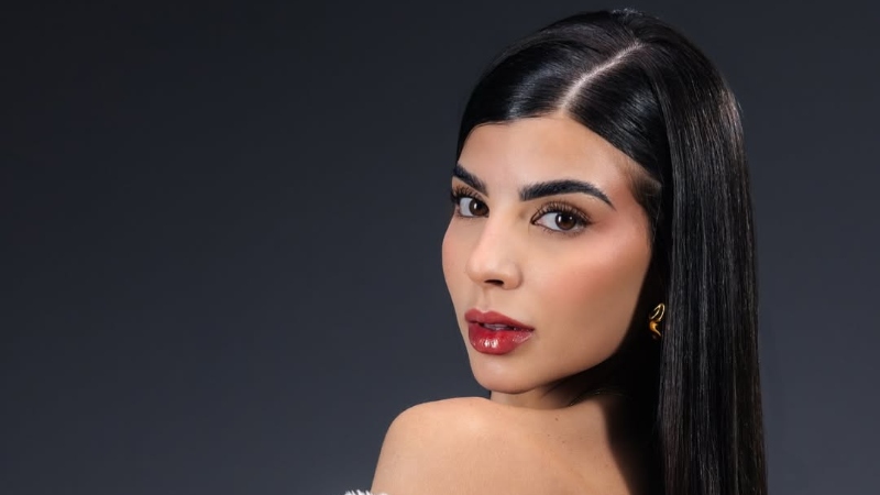 Adriana Hasbún se convierte en una de las famosas salvadoreñas más seguidas en redes sociales