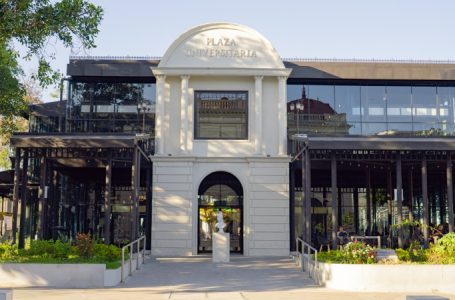 Plaza Universitaria, el plan perfecto para disfrutar en familia en el Centro Histórico