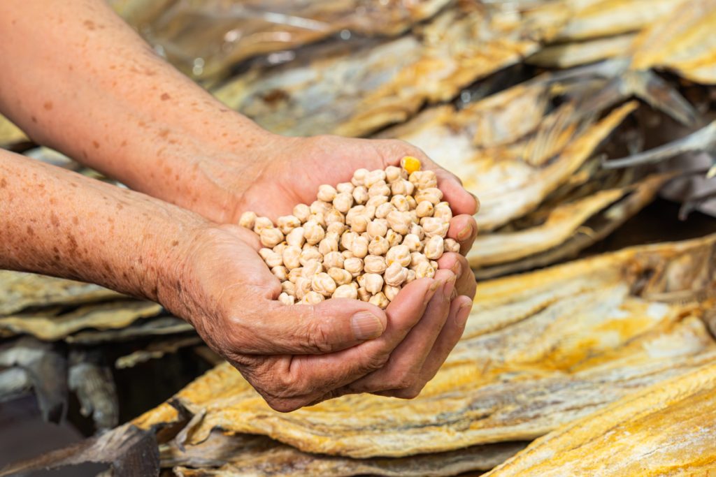 La temporada del pescado seco llega a los mercados de El Salvador