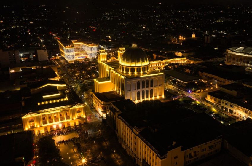  Mayo llega cargado de cultura, galaxias y tradición en El Salvador