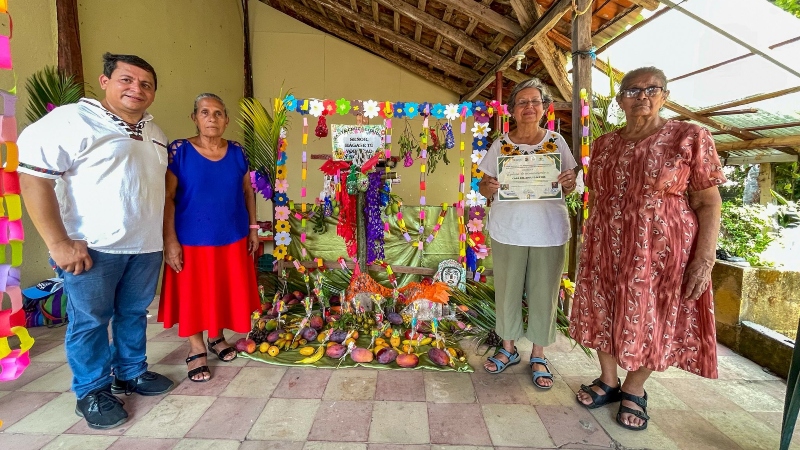 El Festival de los Altares de la Cruz vestirá de colores a Suchitoto el domingo 3 de mayo