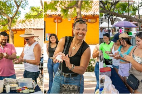 Turistas aprendieron a elaborar pupusas en Suchitoto en vacaciones