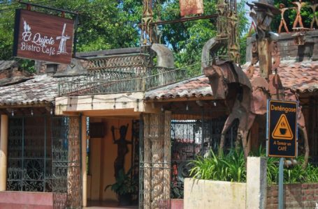 Este es el café de Atiquizaya que se ha vuelto popular por figuras de don Quijote de la Mancha