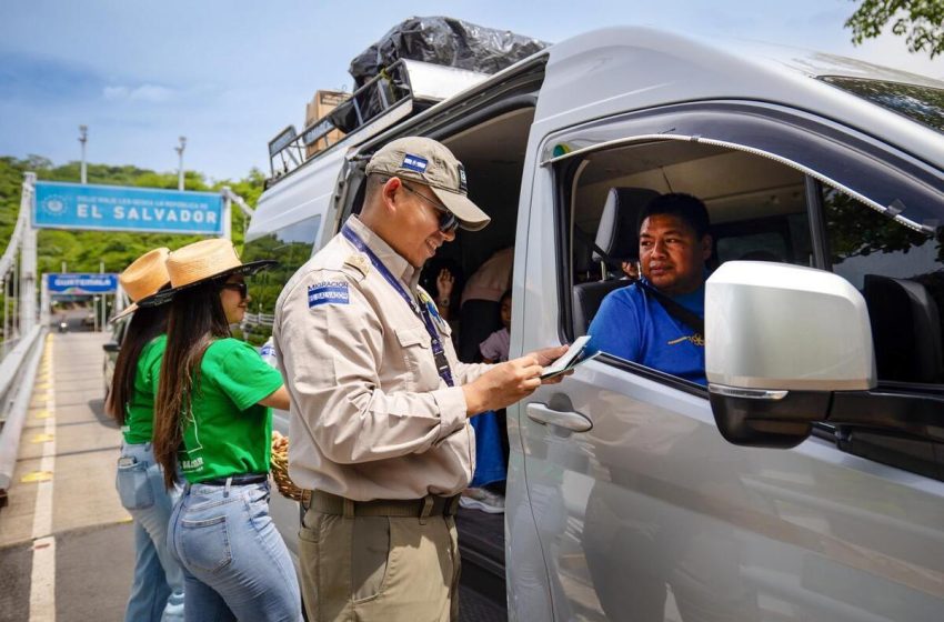  Guatemaltecos hacen turismo en El Salvador: estos son los lugares que más enamoran a los visitantes