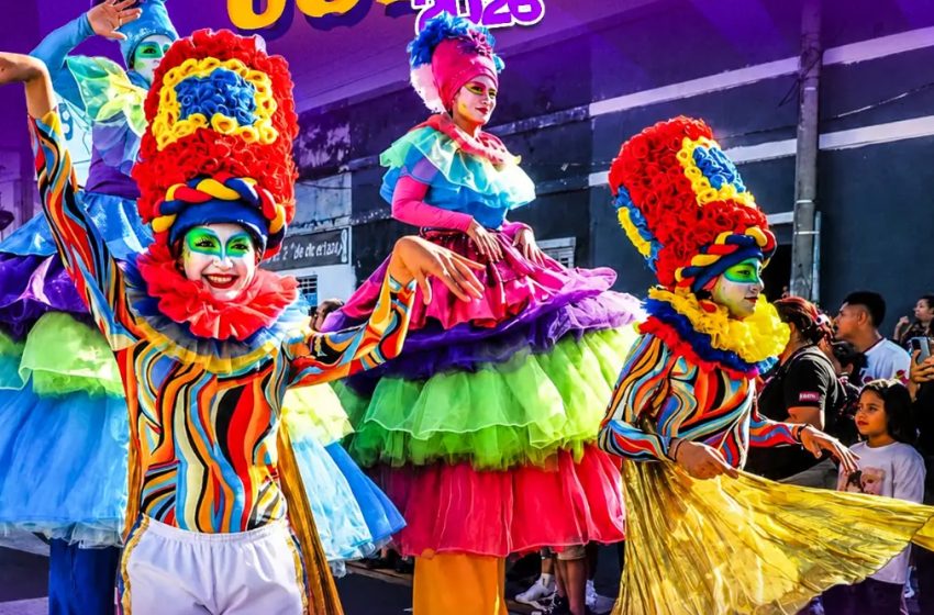  Las Fiestas Julias arrancan este sábado con el desfile del correo